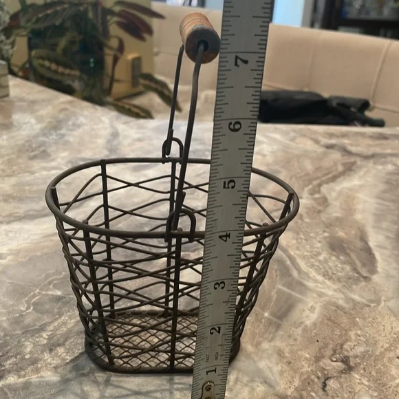 Wire baskets with wooden handle (set of 3) Rustic look - Picture 8 of 10